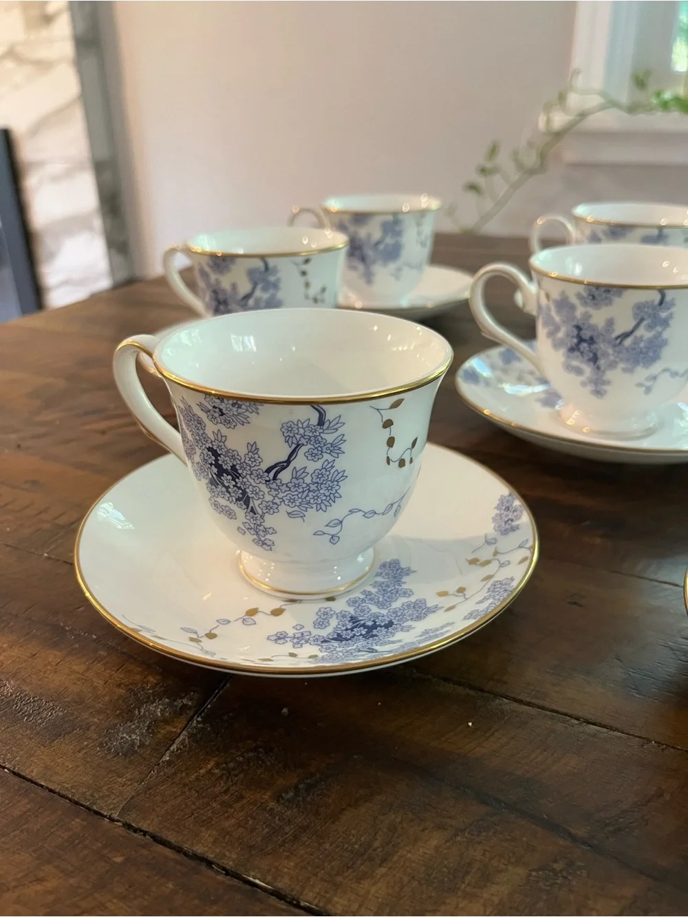 Lenox Garden Grove Porcelain Teacup and Saucer Set - 8 Pieces